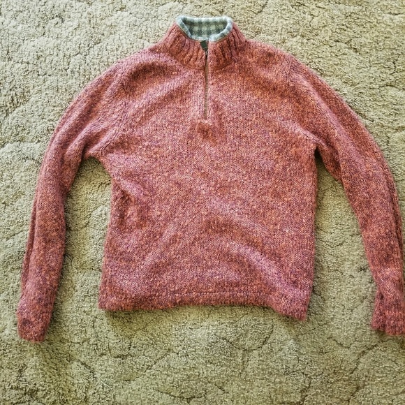 Sweater - Picture 1 of 4